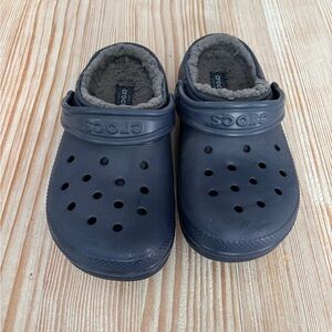 CROCS Kids' Fleece-Lined Crocs size 1